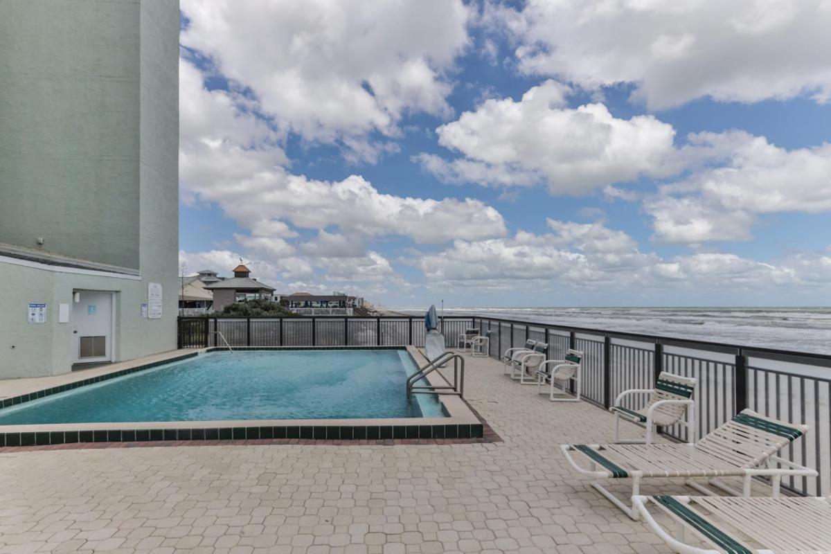 1 Bedroom -1 Bath With Ocean Views At Ocean Trillium 302 New Smyrna Beach Exterior photo